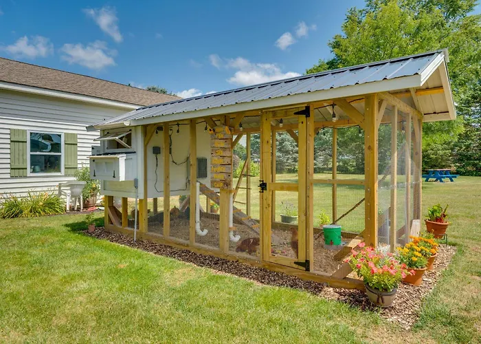 Peaceful Vacation Rental: 3 Mi To Town! Hébergement de vacances *