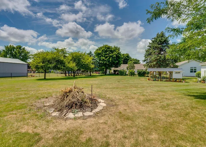 Peaceful Vacation Rental: 3 Mi To Town! Harvard